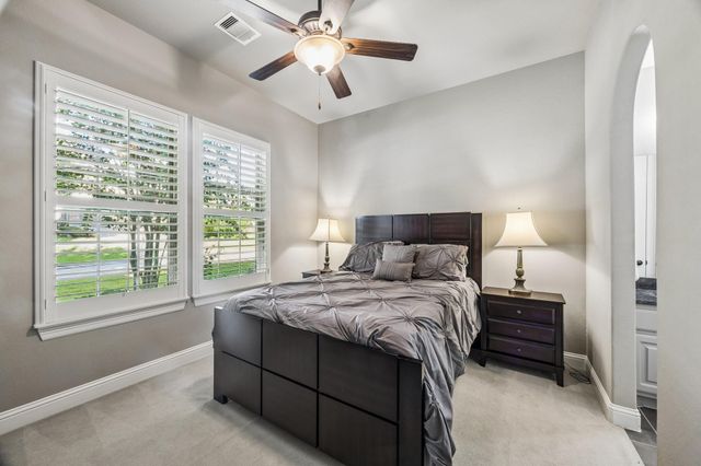 111 Prestwick Court, Montgomery, TX 77316