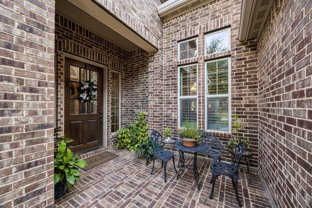 111 Prestwick Court, Montgomery, TX 77316