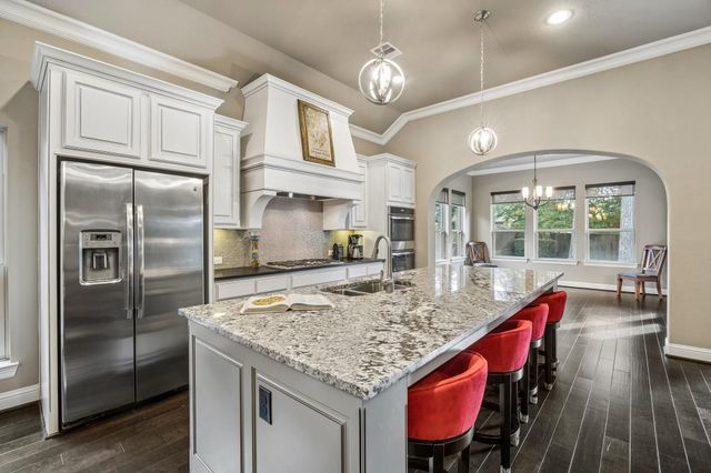 111 Prestwick Court, Montgomery, TX 77316