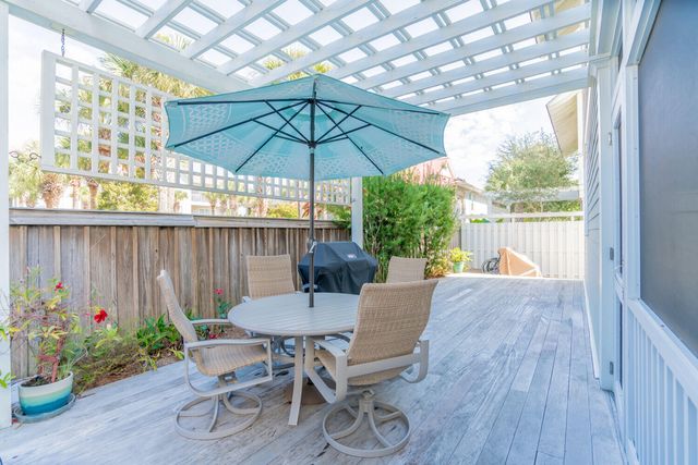 90 Sandalwood Drive, Santa Rosa Beach, FL 32459