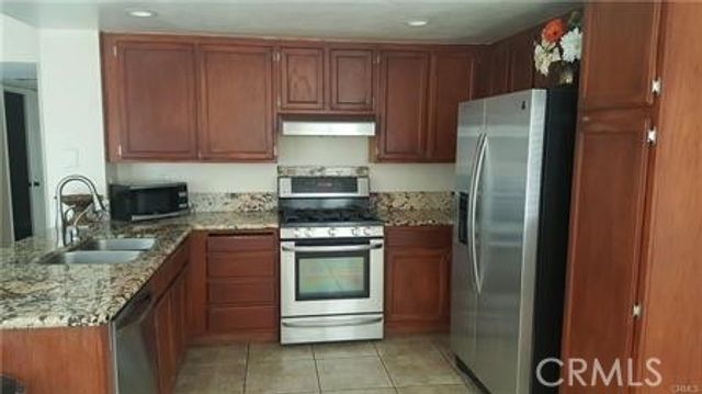 3712 Summit View Court, Corona, CA 92882