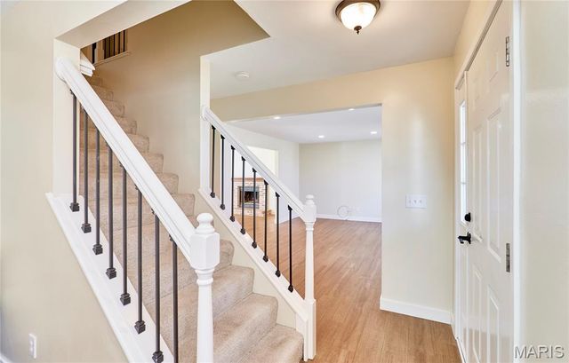 866 Sherwood Forest Court, O'fallon, MO 63366