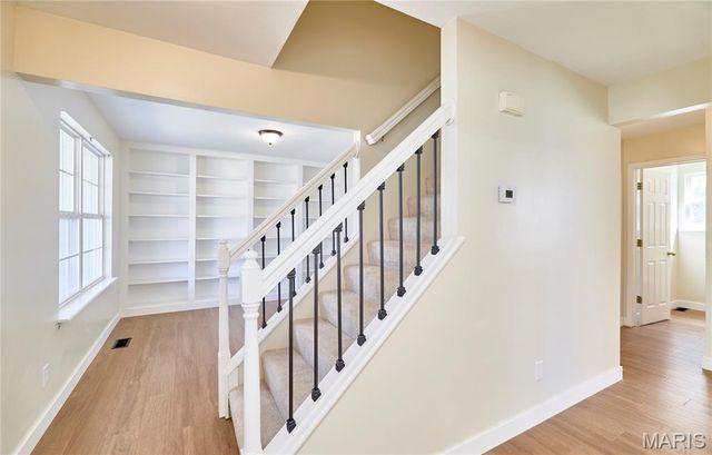 866 Sherwood Forest Court, O'fallon, MO 63366