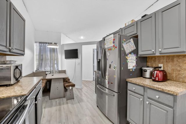 11145 NW 38th Place, Sunrise, FL 33351