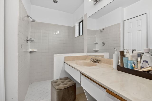 11145 NW 38th Place, Sunrise, FL 33351