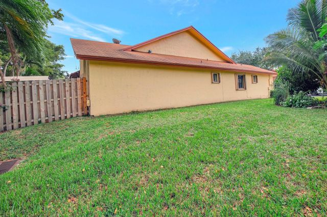 11145 NW 38th Place, Sunrise, FL 33351