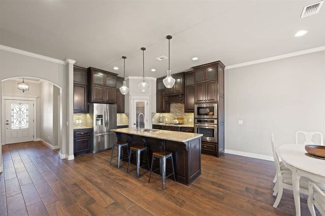 4809 Crater Lake Drive, Edmond, OK 73025