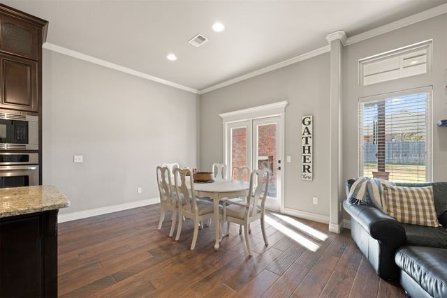 4809 Crater Lake Drive, Edmond, OK 73025