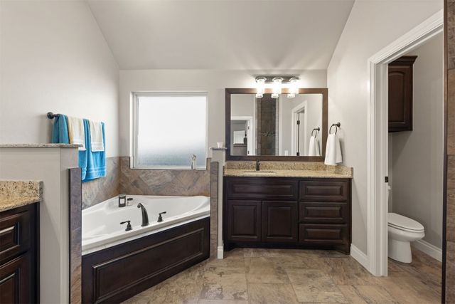 4809 Crater Lake Drive, Edmond, OK 73025