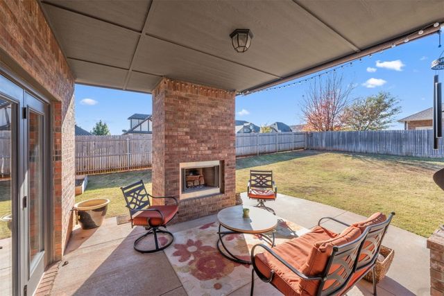 4809 Crater Lake Drive, Edmond, OK 73025