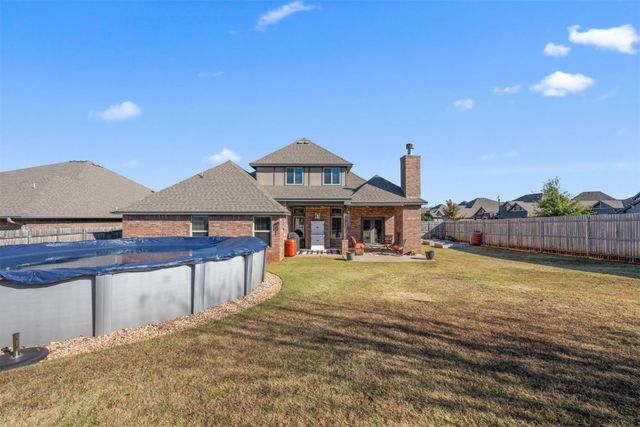 4809 Crater Lake Drive, Edmond, OK 73025