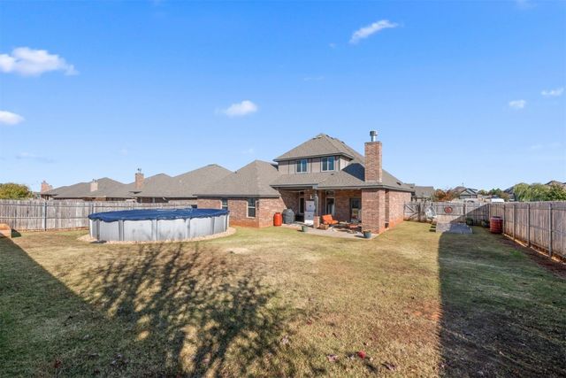4809 Crater Lake Drive, Edmond, OK 73025