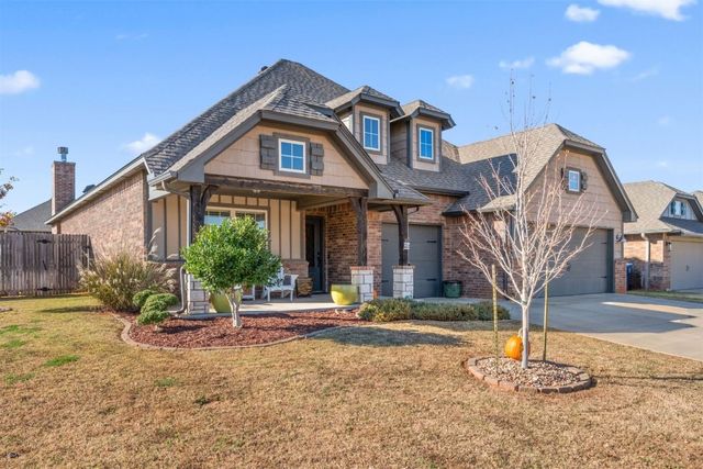 4809 Crater Lake Drive, Edmond, OK 73025