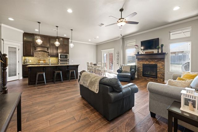 4809 Crater Lake Drive, Edmond, OK 73025