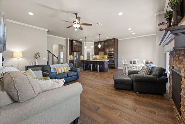4809 Crater Lake Drive, Edmond, OK 73025