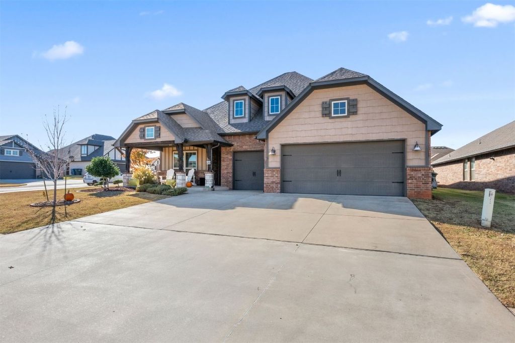 4809 Crater Lake Drive, Edmond, OK 73025