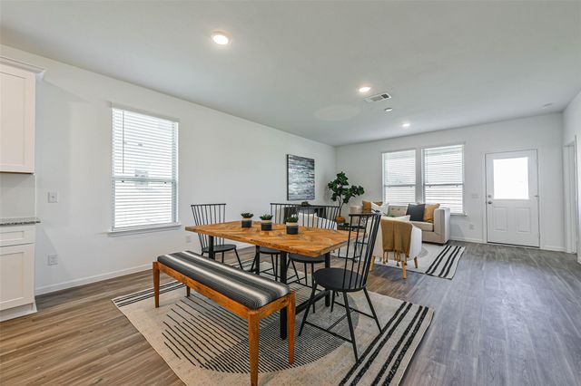 3075 Clydesdale Drive, Alvin, TX 77511