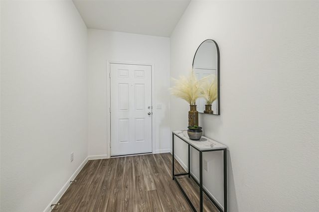 3075 Clydesdale Drive, Alvin, TX 77511