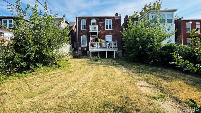 3927 Gravois Avenue, St Louis, MO 63116