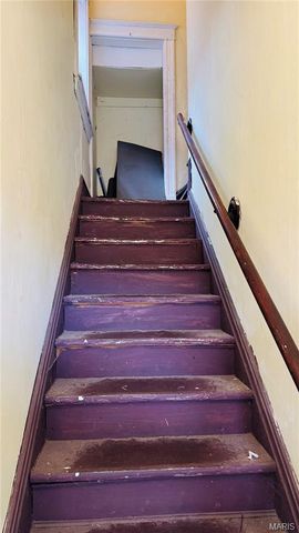 3927 Gravois Avenue, St Louis, MO 63116