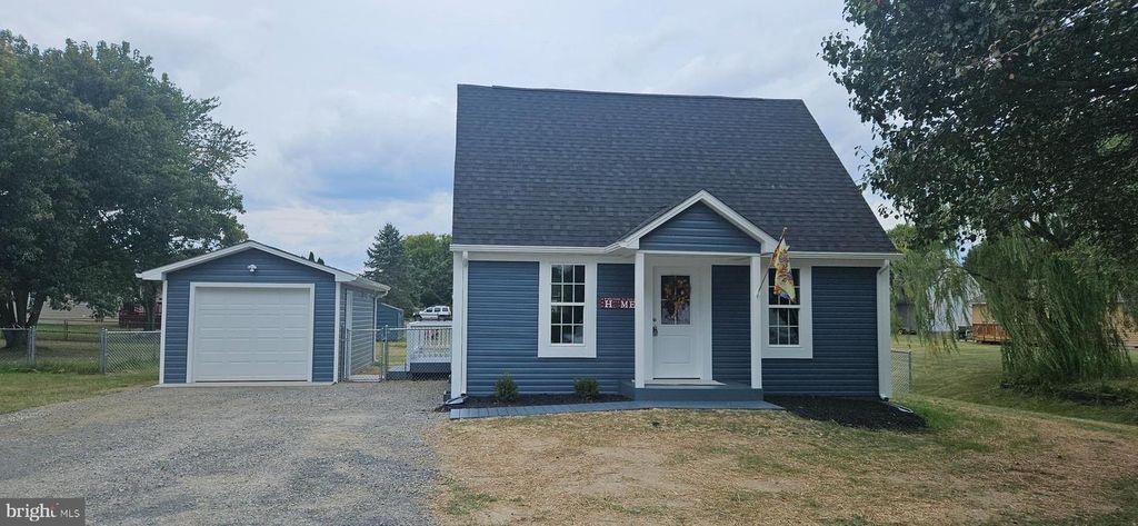 115 ROBIN AVE, Stephens City, VA 22655