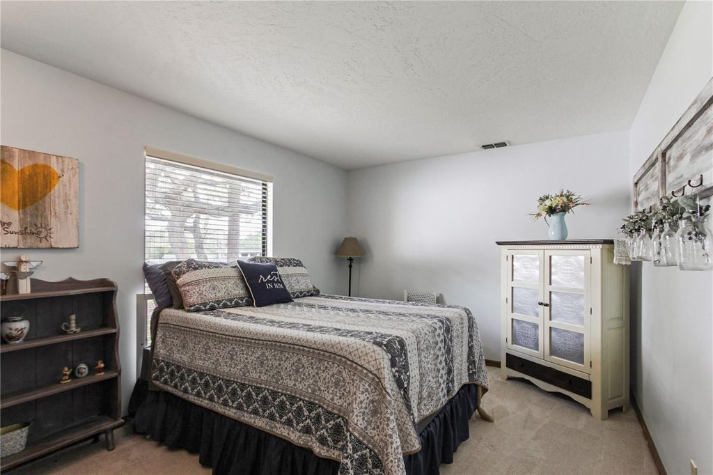 Image 22 of property listing at 308 SMOKERISE BOULEVARD, Longwood, FL 32779