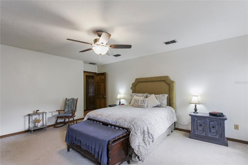 Image 24 of property listing at 308 SMOKERISE BOULEVARD, Longwood, FL 32779