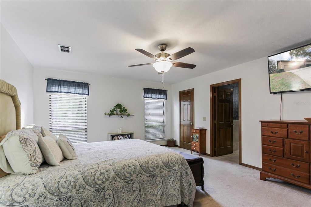 Image 25 of property listing at 308 SMOKERISE BOULEVARD, Longwood, FL 32779