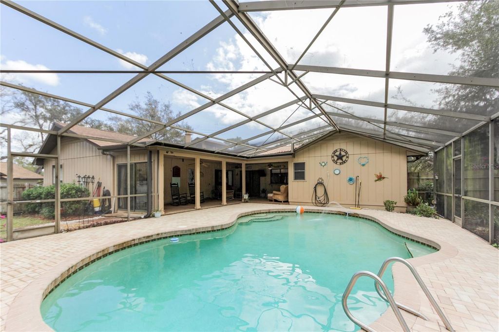 Image 35 of property listing at 308 SMOKERISE BOULEVARD, Longwood, FL 32779