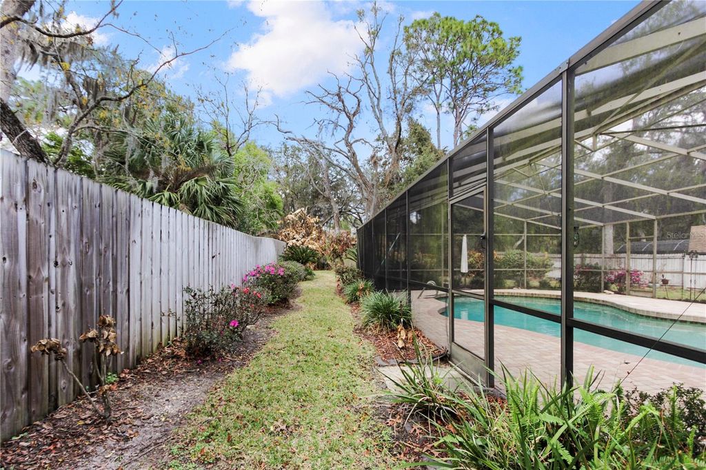 Image 41 of property listing at 308 SMOKERISE BOULEVARD, Longwood, FL 32779