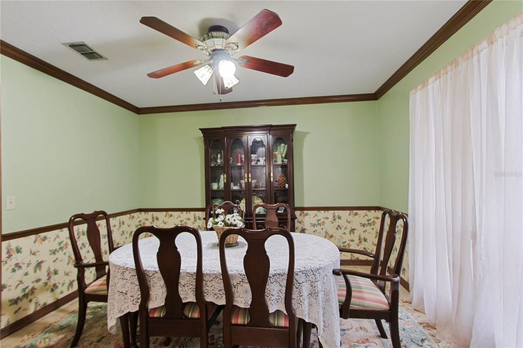 Image 8 of property listing at 308 SMOKERISE BOULEVARD, Longwood, FL 32779
