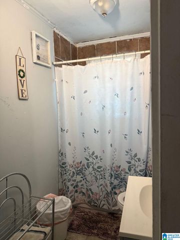 2107 3RD STREET E, Tuscaloosa, AL 35404