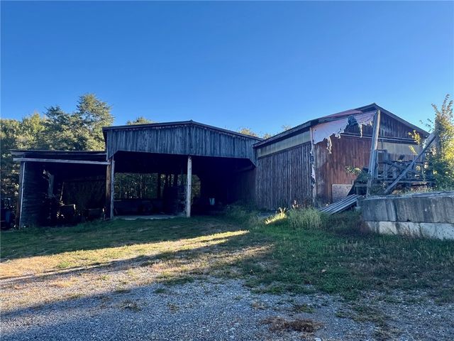 523 Farren Surrena Road, Irwin Twp, PA 16038