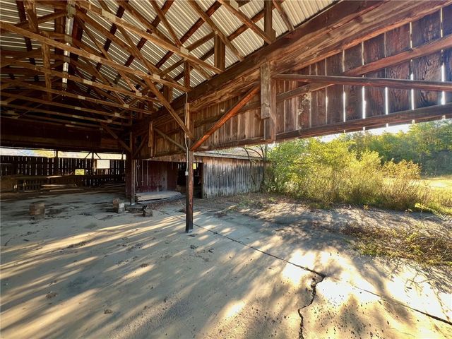 523 Farren Surrena Road, Irwin Twp, PA 16038