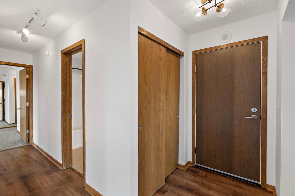 433 S 7th Street 1627, Minneapolis, MN 55415 — photo 2