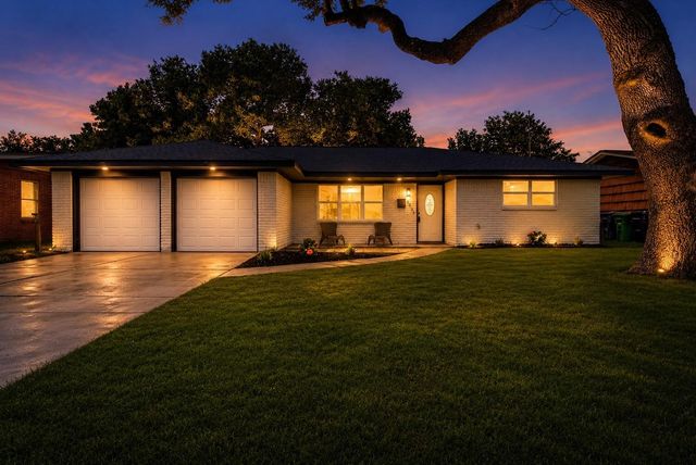 5551 Winding Creek Way, Houston, TX 77017