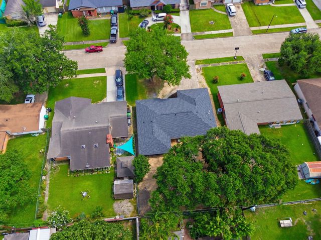 5551 Winding Creek Way, Houston, TX 77017