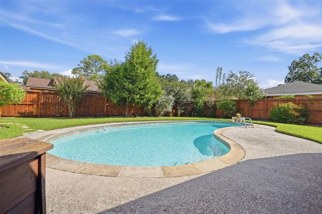 3903 Ecuador Drive, Pasadena, TX 77504