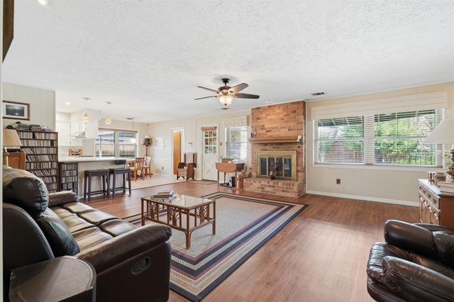3903 Ecuador Drive, Pasadena, TX 77504