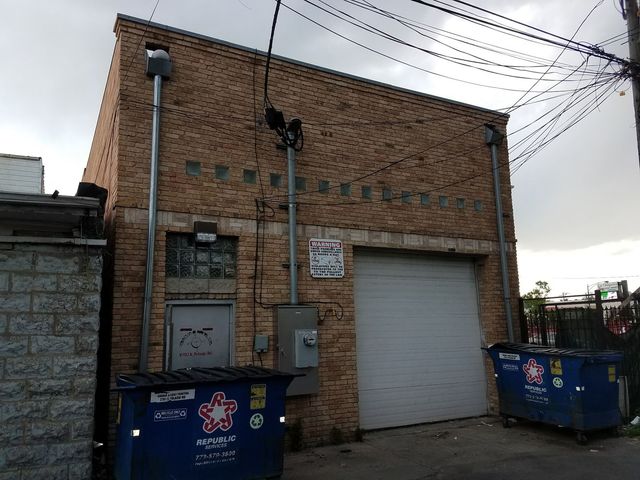 2703 S Pulaski Road, Chicago, IL 60623