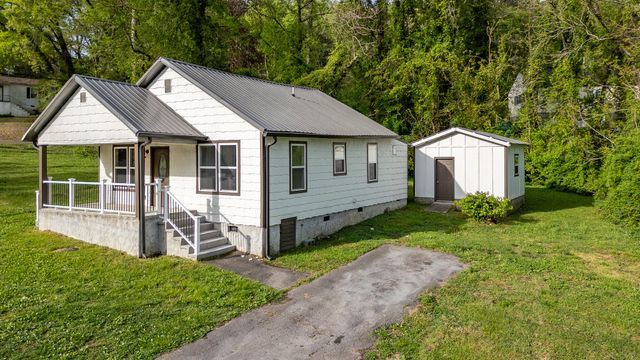 1109 Royston Street, Rossville, GA 30741