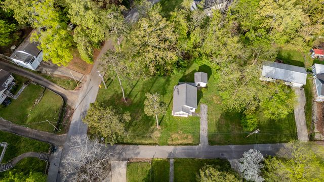1109 Royston Street, Rossville, GA 30741