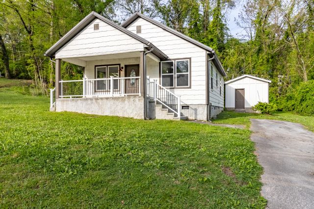 1109 Royston Street, Rossville, GA 30741