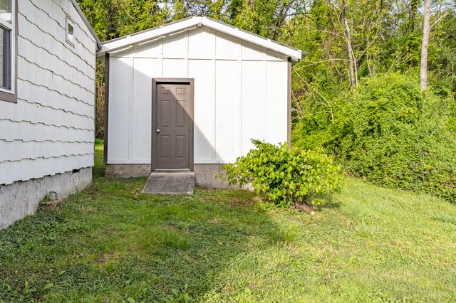 1109 Royston Street, Rossville, GA 30741