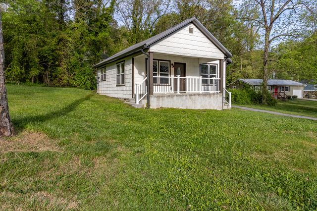 1109 Royston Street, Rossville, GA 30741