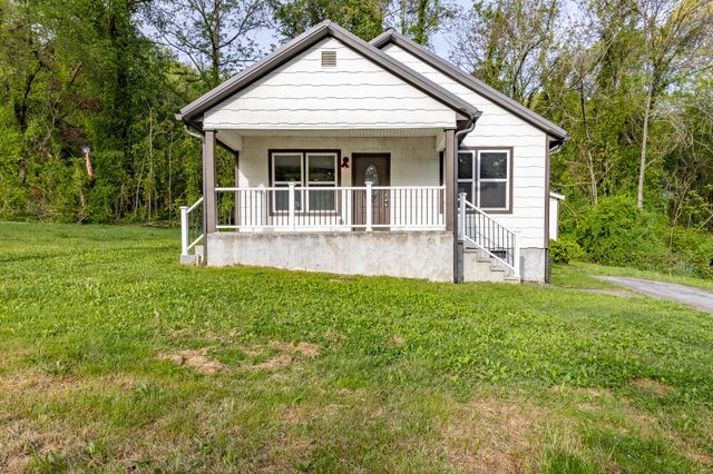 1109 Royston Street, Rossville, GA 30741