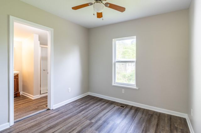 1109 Royston Street, Rossville, GA 30741