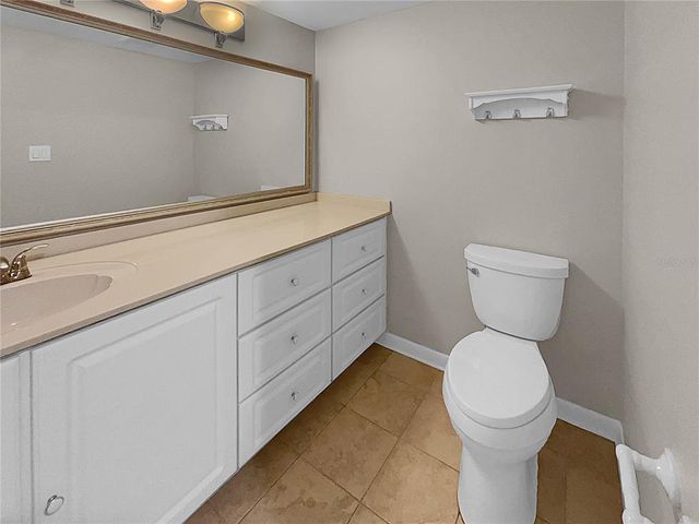 13516 PALMWOOD LANE, Tampa, FL 33618