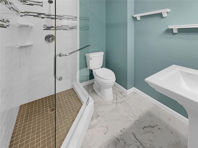 13516 PALMWOOD LANE, Tampa, FL 33618