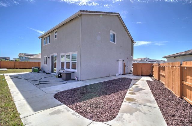 15581 Kellogg Creek Ct, Lathrop, CA 95330